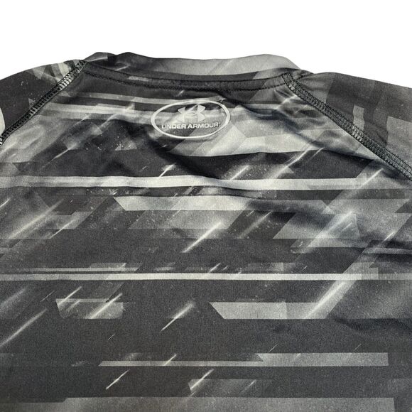 Under armour Tee Shirt Mens Size Medium Gray Tie Dye Heatgear Loose Short Sleeve - Picture 11 of 13